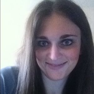 Meet your Posher, Kara